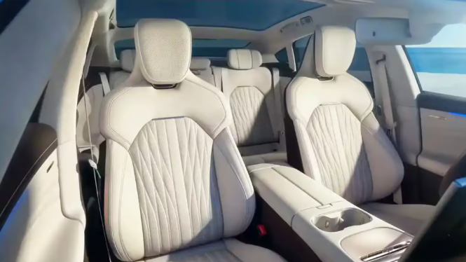 “그랜저 값에 이 정도라고?” 샤오미 SU7 가격과 국내 출시