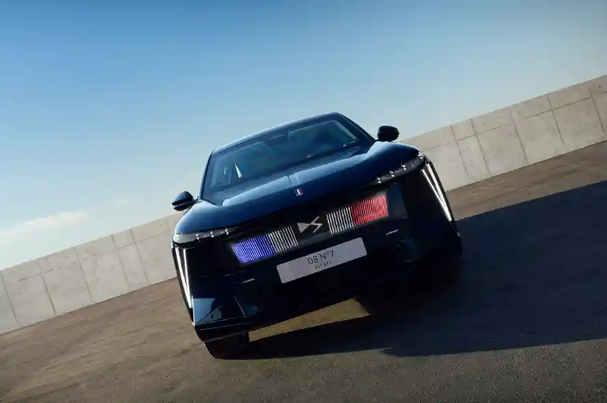 DS 7 엘리제 / 사진=DS Automobiles