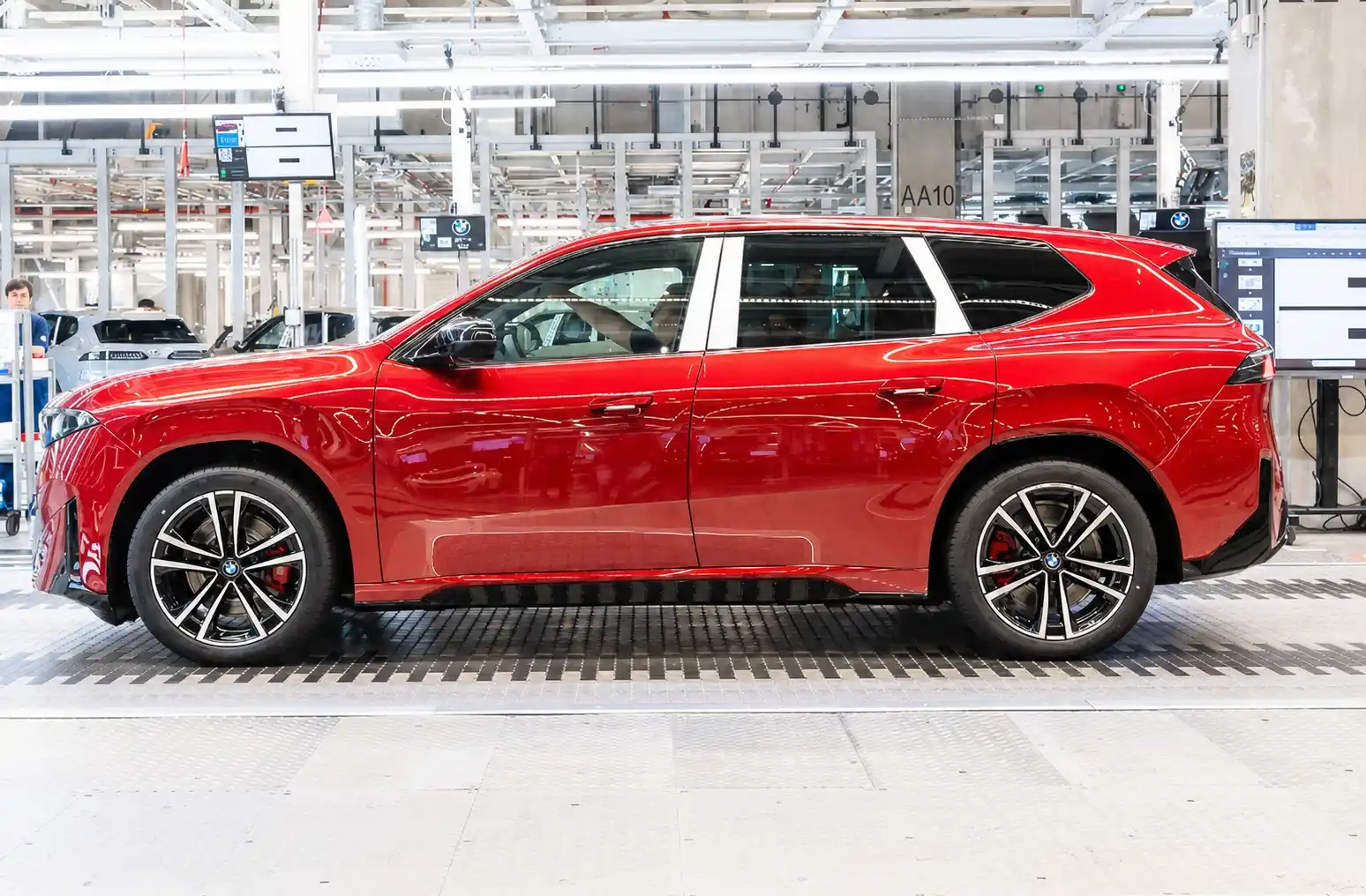 BMW iX3 · 사진=BMW