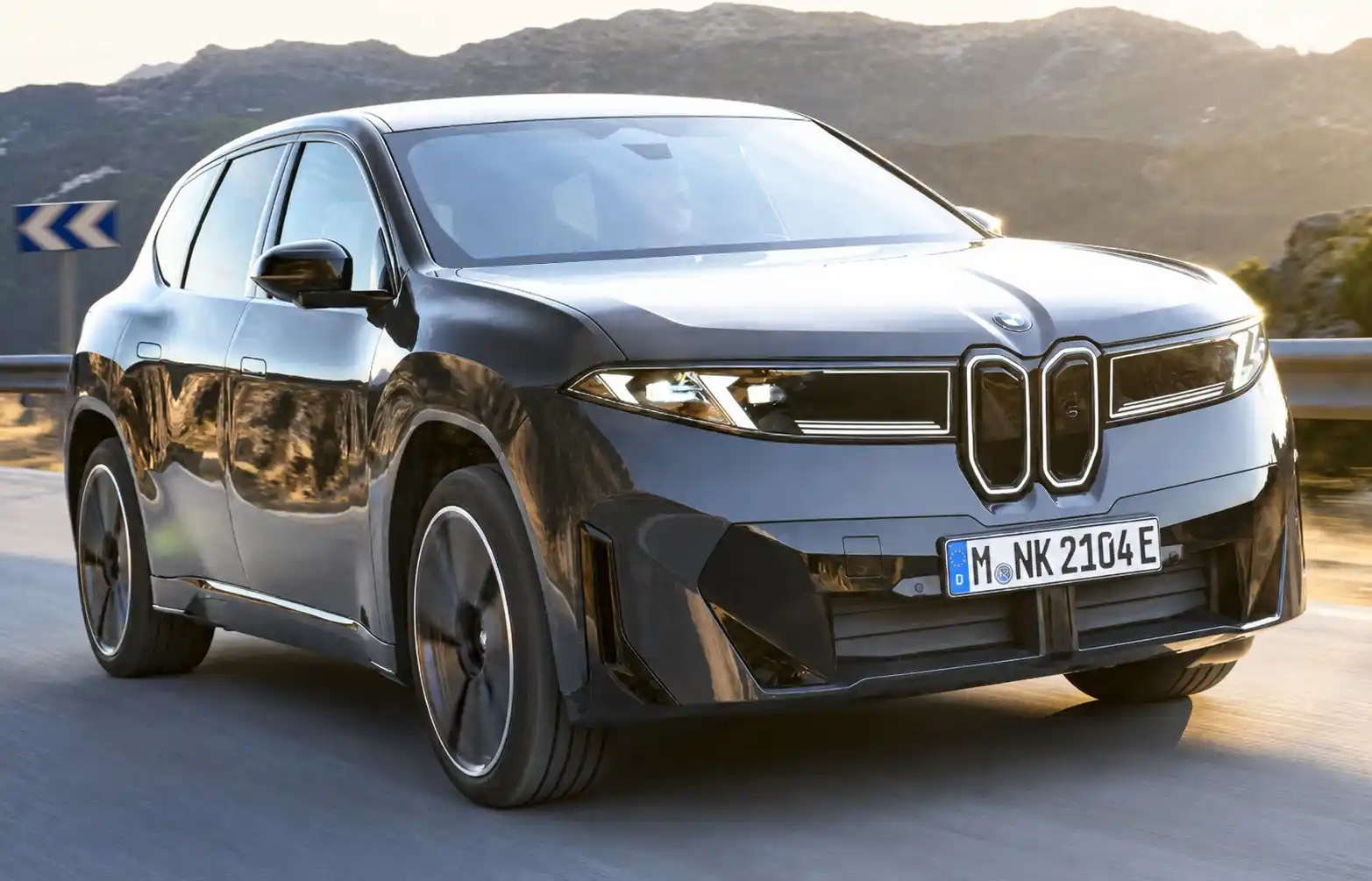 BMW iX3 · 사진=BMW